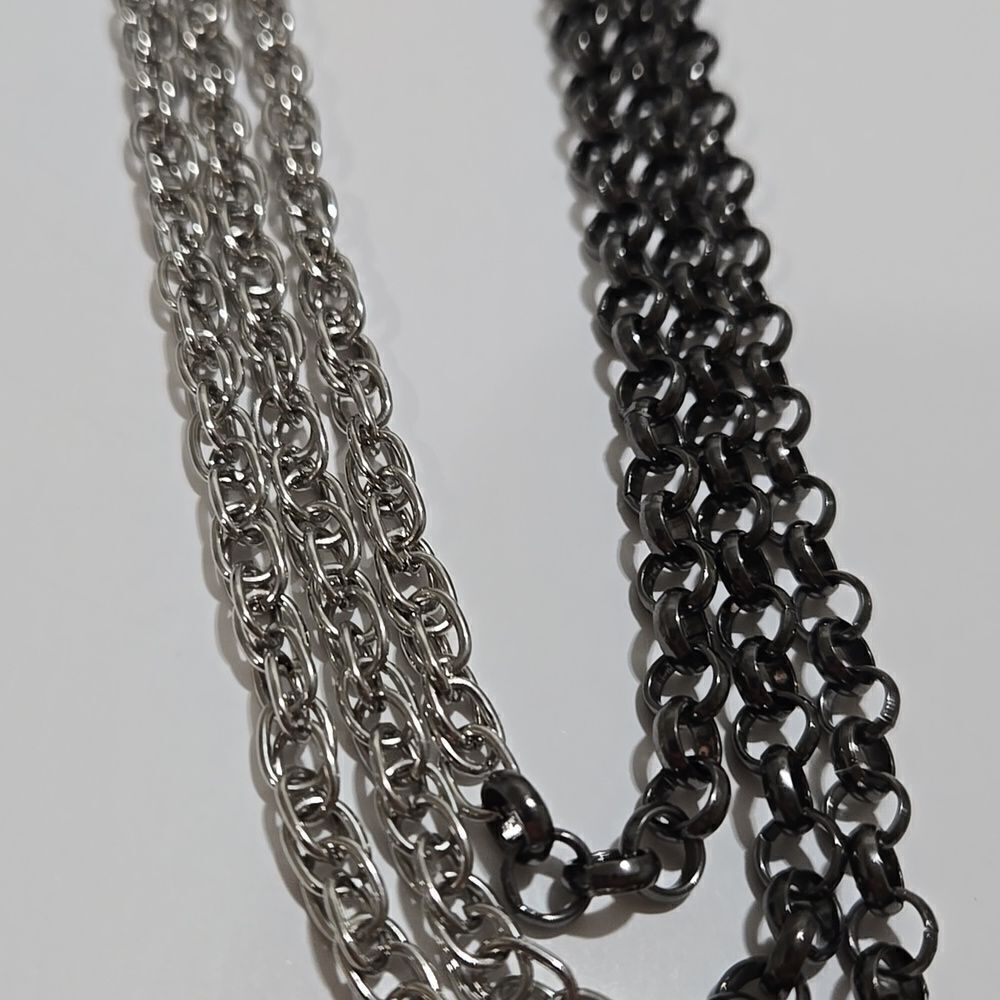 Two-Tone Chain Necklace - Picture 3 of 4